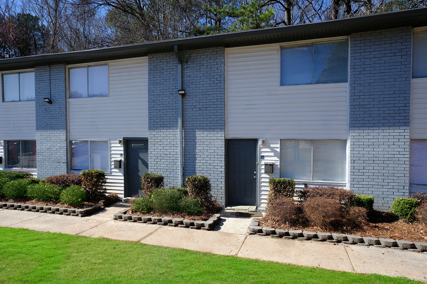 Crystal Townhomes & Crystal Heights The Multifamily Advisory Group at